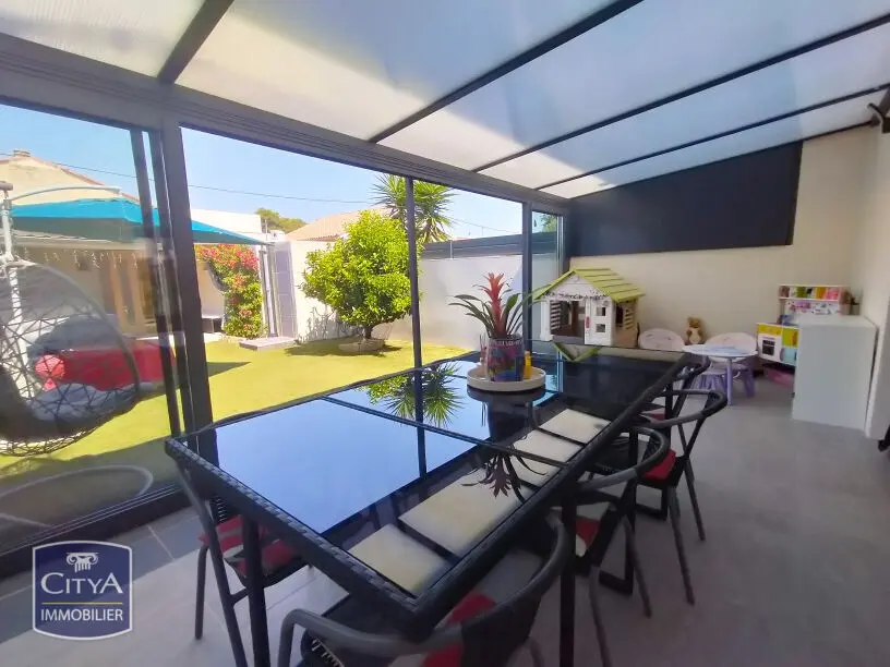 Photo 1 Maison 4 pièces 119.33m²