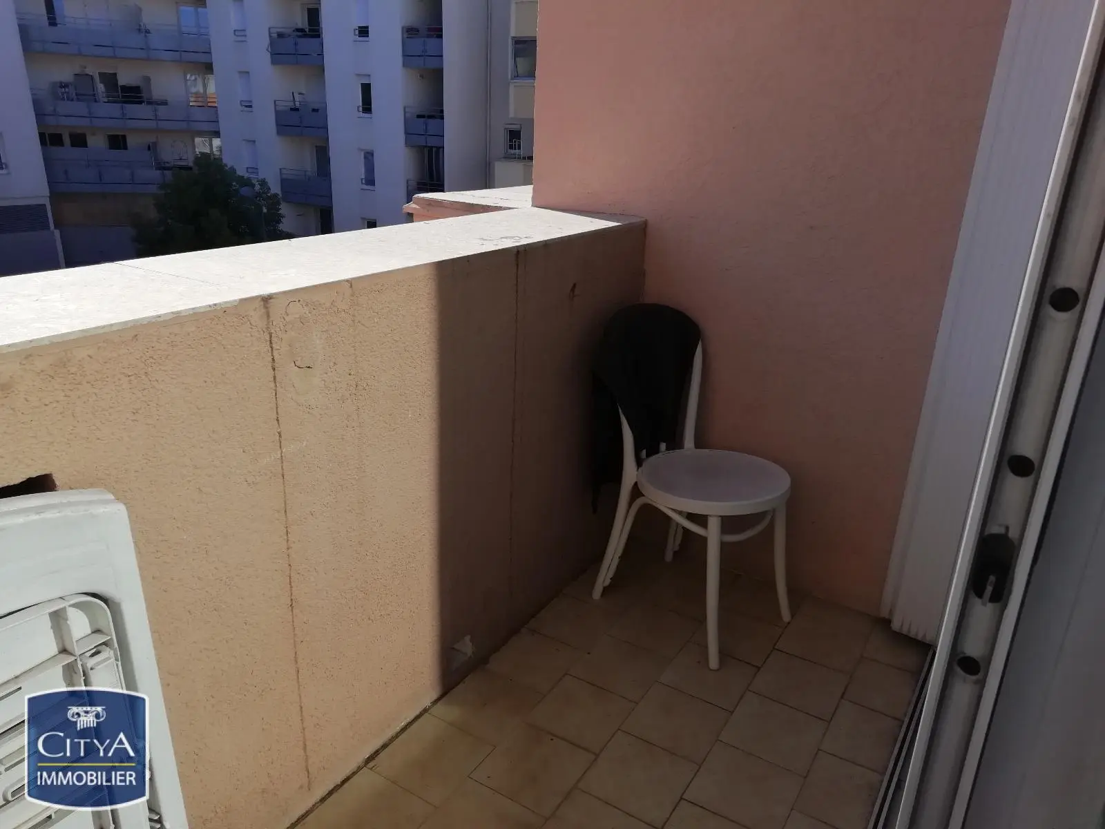 Photo 2 Appartement 1 pièce 18.34m²