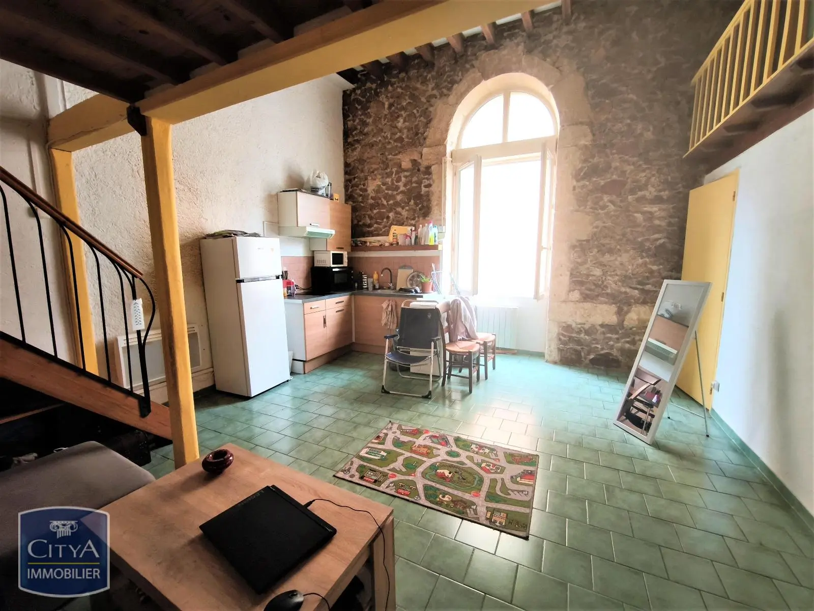 Grand studio à vendre Sète