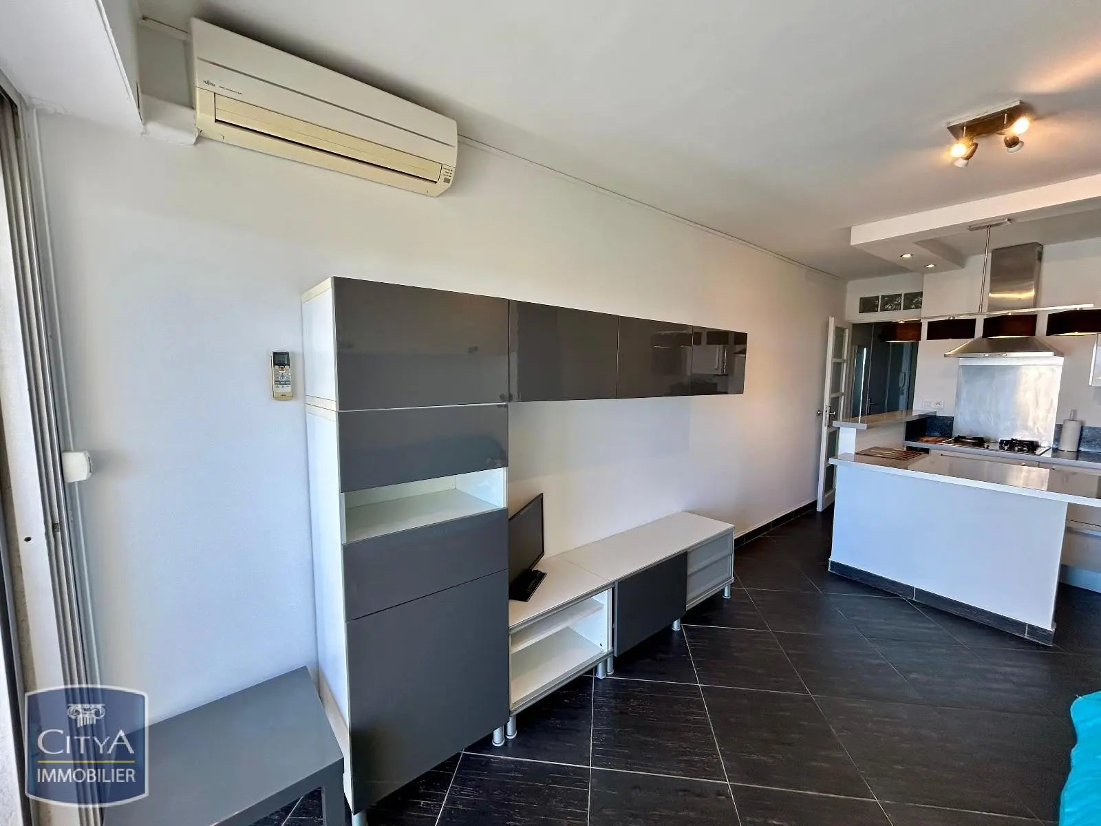 Photo 4 Appartement 1 pièce 28m²