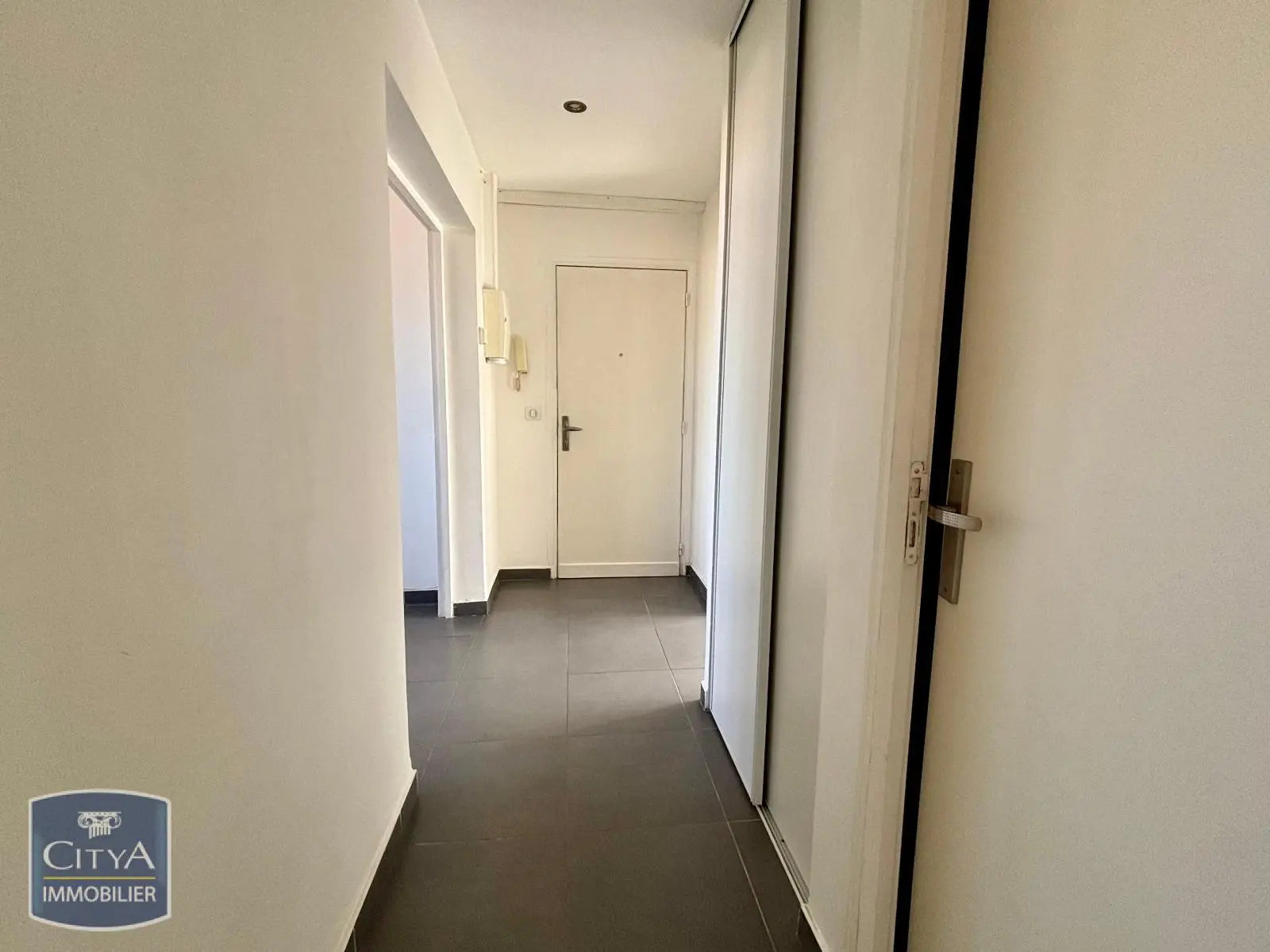 Photo 2 Appartement 3 pièces 56.16m²