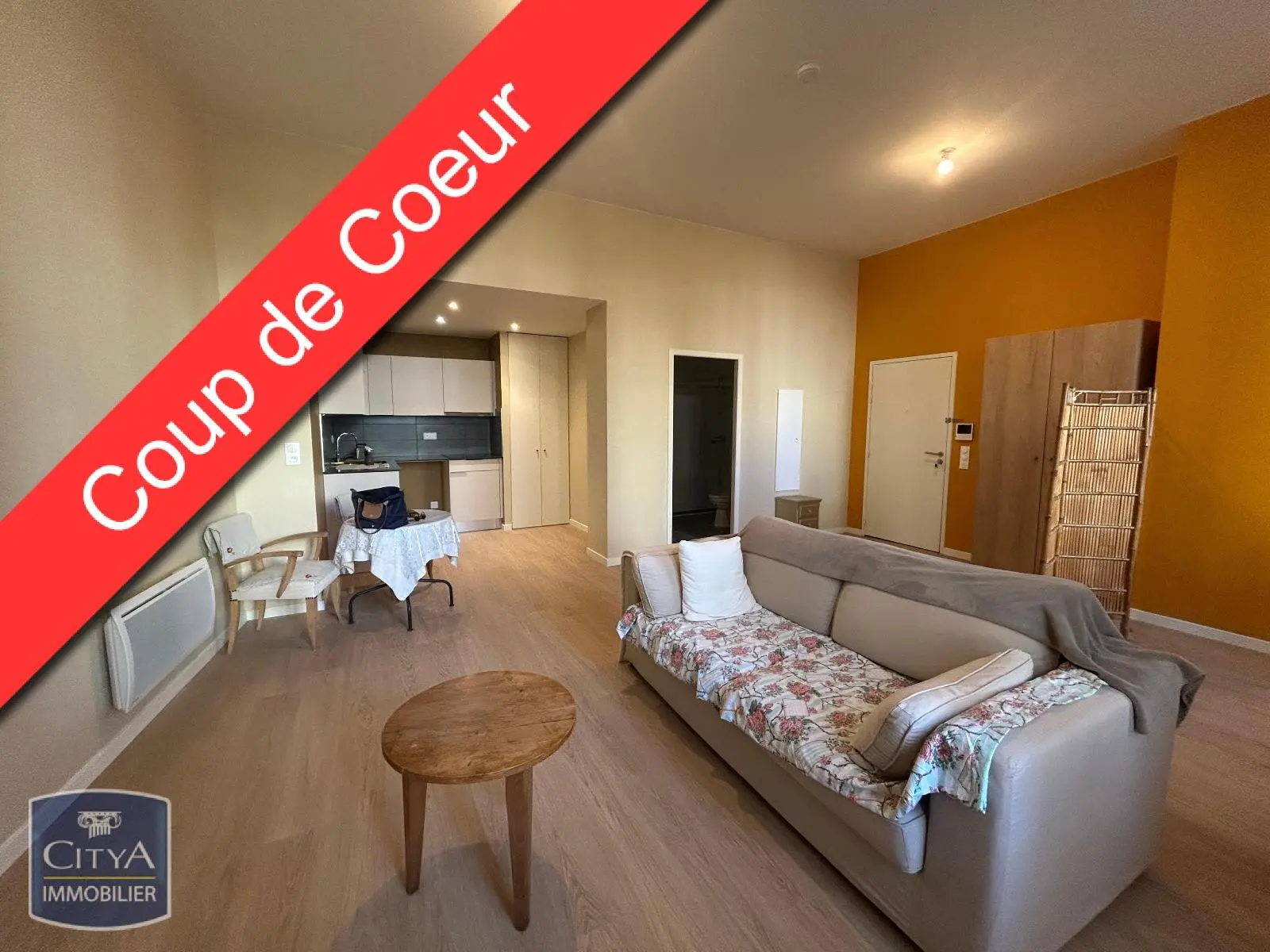 Photo 1 Appartement 1 pièce 41.9m²