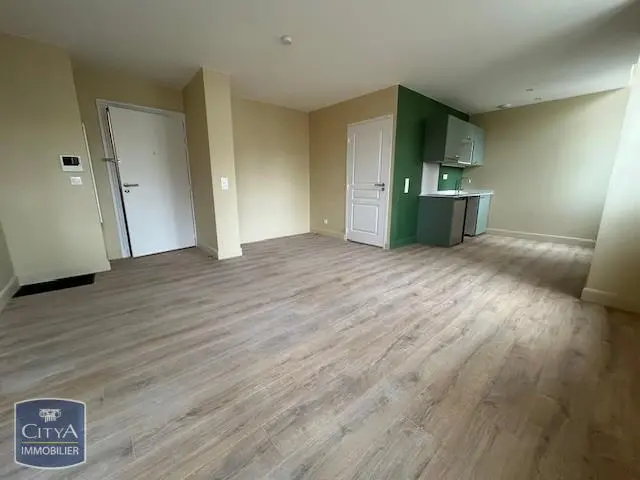 Photo 2 Appartement 1 pièce 32.44m²