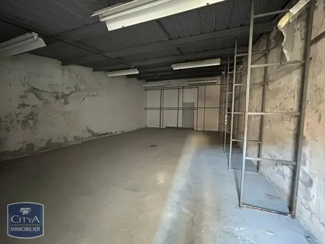 Photo 2 Local Professionnel 63.36m²