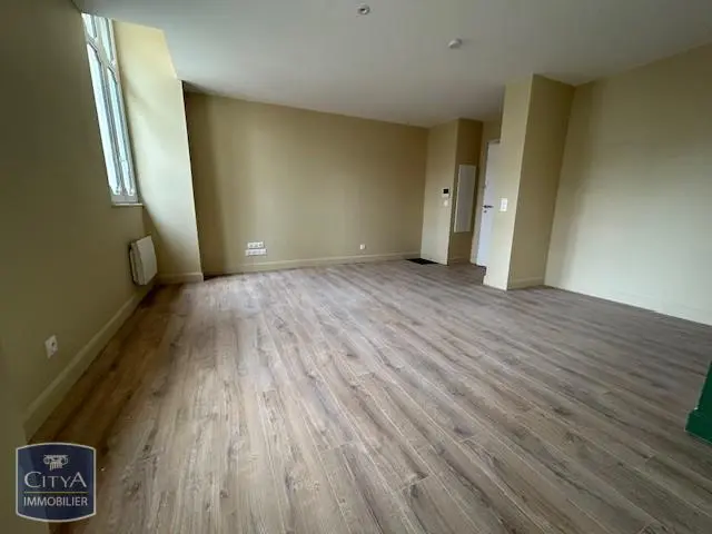 Photo 3 Appartement 1 pièce 32.44m²