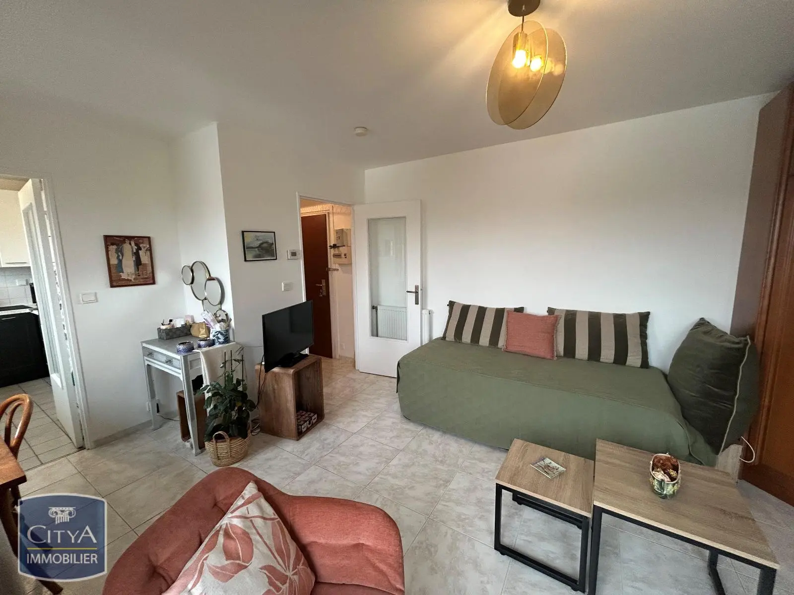 Photo 2 Appartement 1 pièce 29.23m²