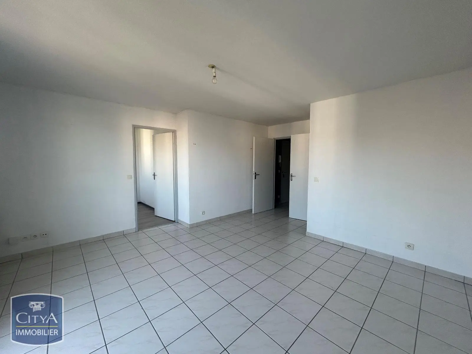 Photo 2 Appartement 2 pièces 55m²