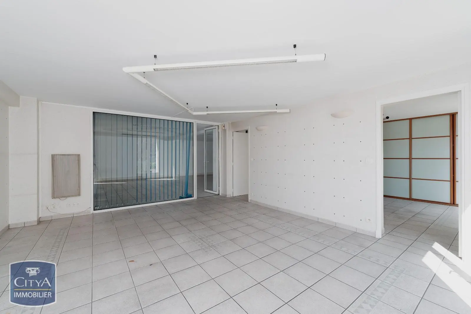 Photo 3 Local Commercial