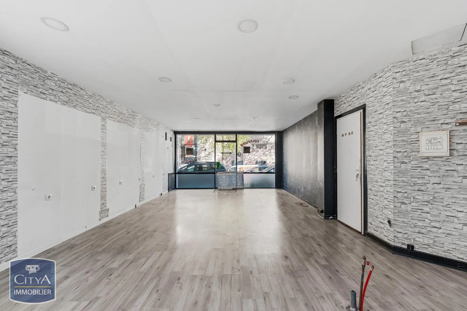 Photo 3 Local Commercial