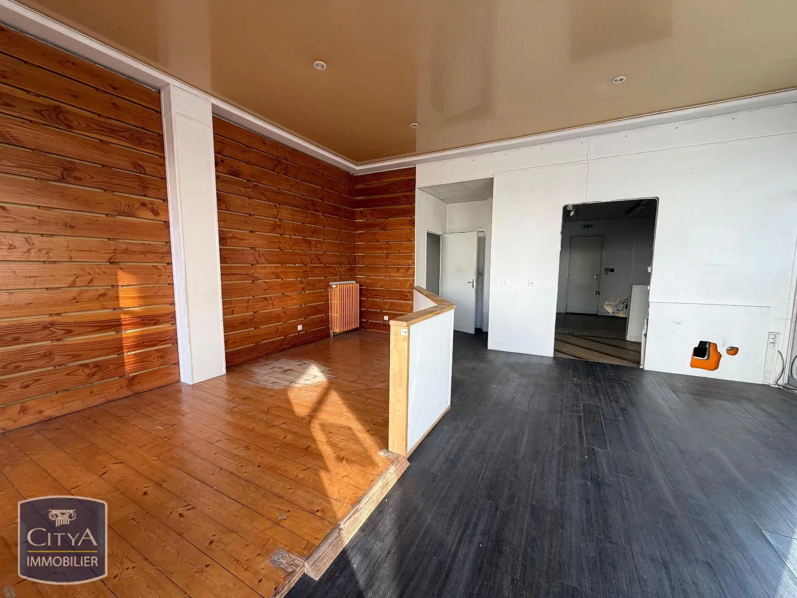 Photo 3 Local Commercial