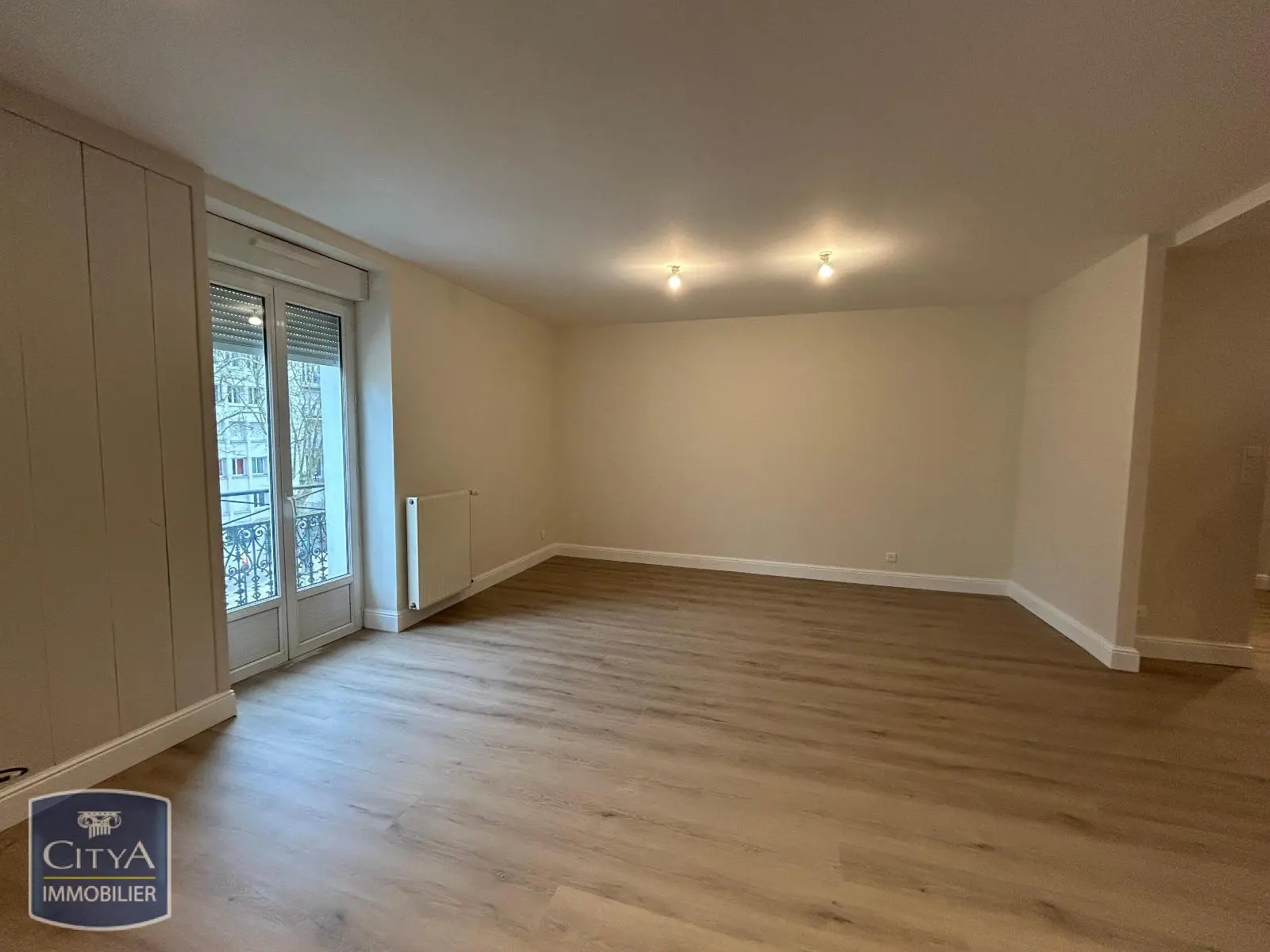 Photo 1 Appartement 4 pièces 97.41m²