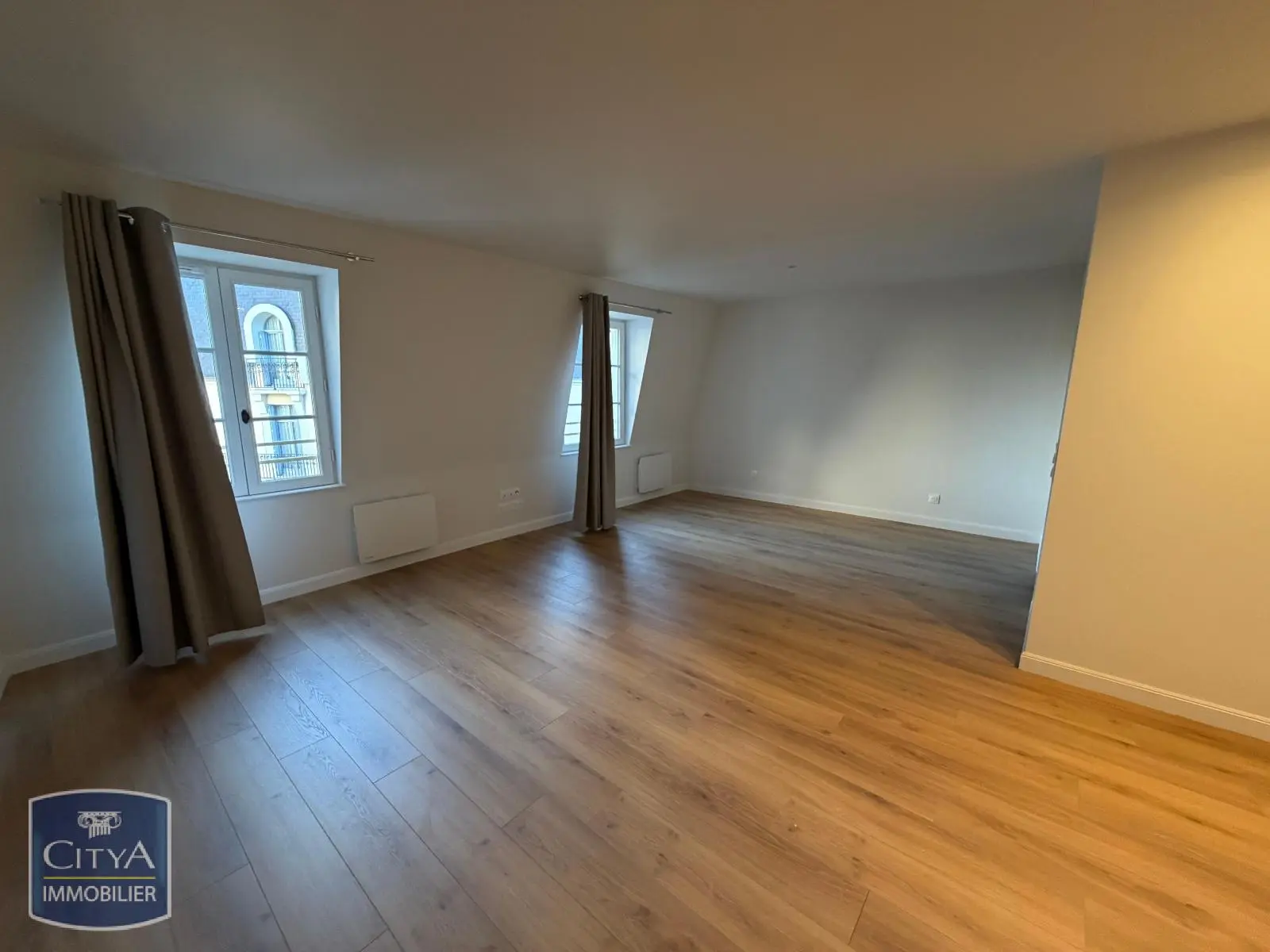 Photo 1 Appartement 1 pièce 33.9m²