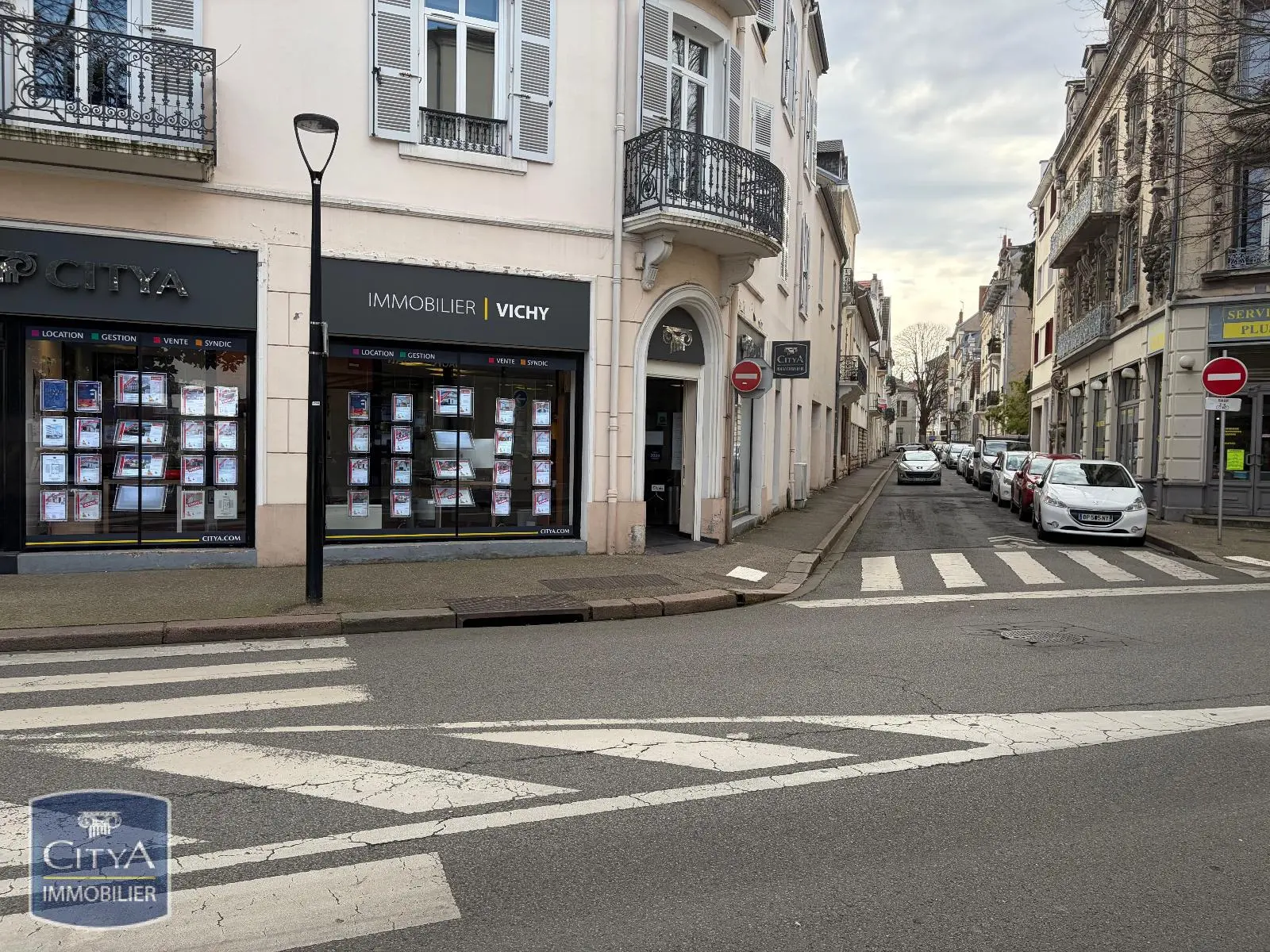 Photo 3 Local Commercial 250m²