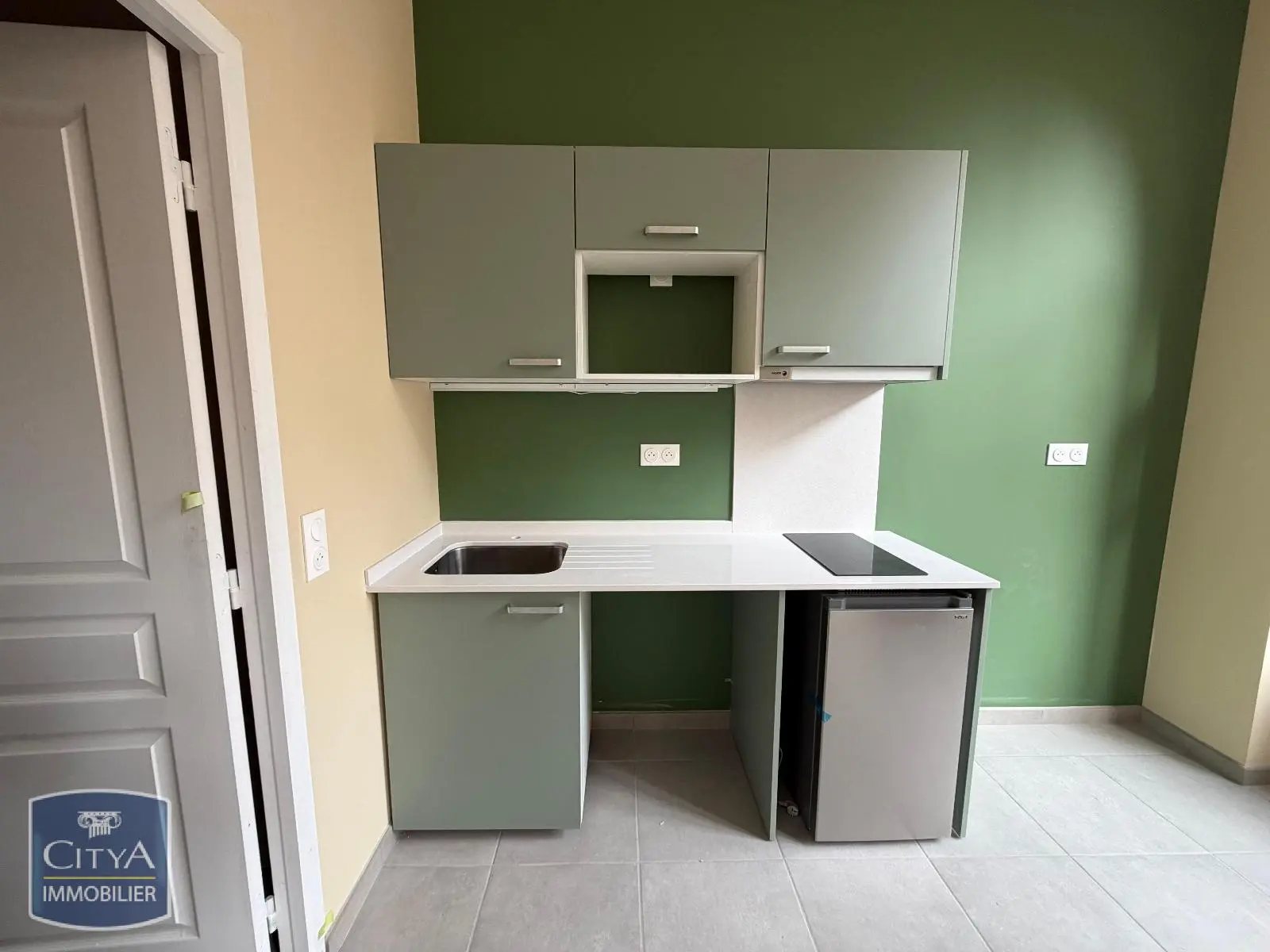 Photo 3 Appartement 1 pièce 32.28m²