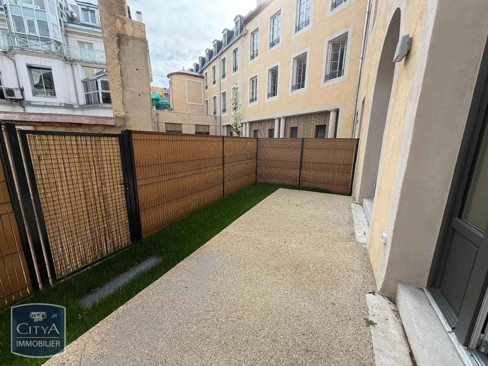 Photo 5 Appartement 1 pièce 32.28m²