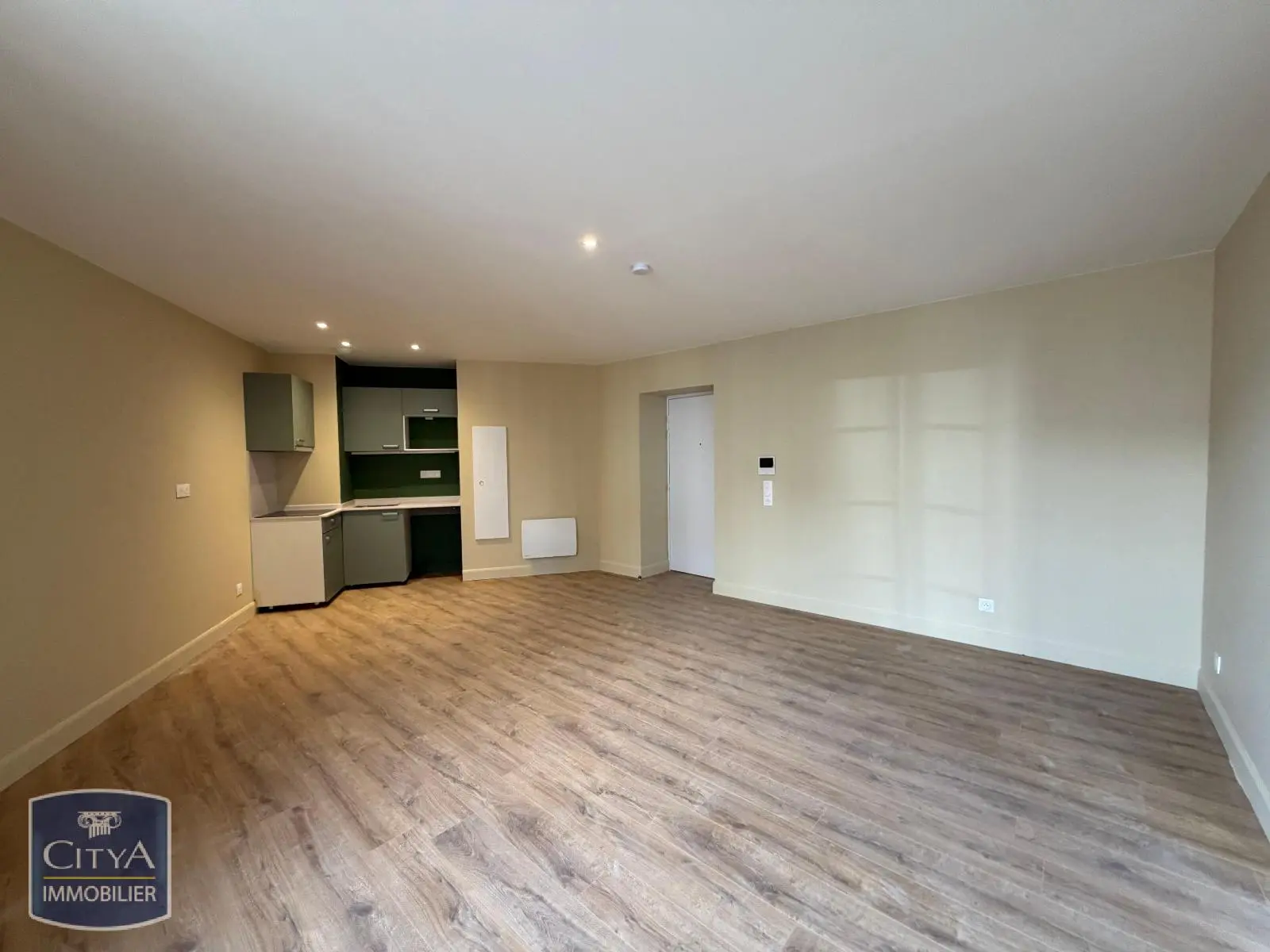 Photo 3 Appartement 2 pièces 42.96m²