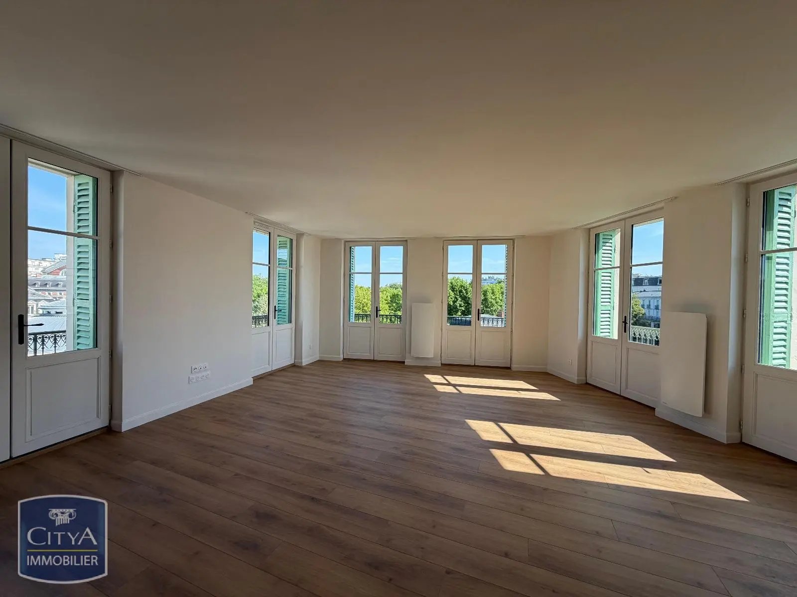 Photo 1 Appartement 4 pièces 90m²