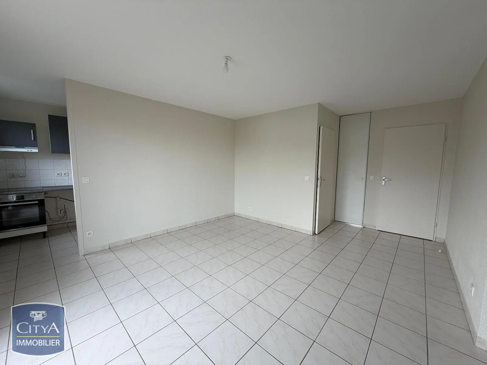 Photo 2 Appartement 2 pièces 54.24m²