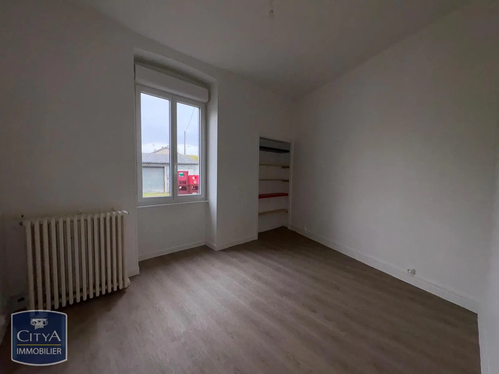 Photo 1 Appartement 1 pièce 26.63m²