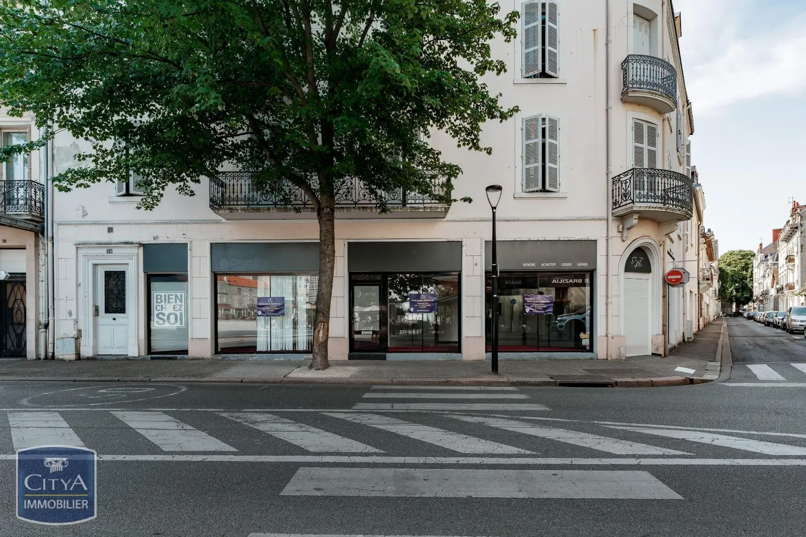 Photo 22 Local Commercial 250m²