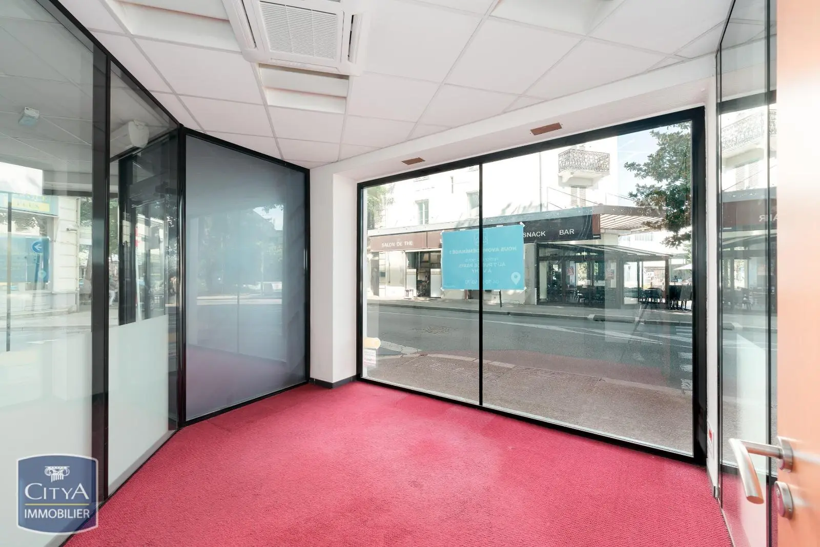 Photo 4 Local Commercial 250m²