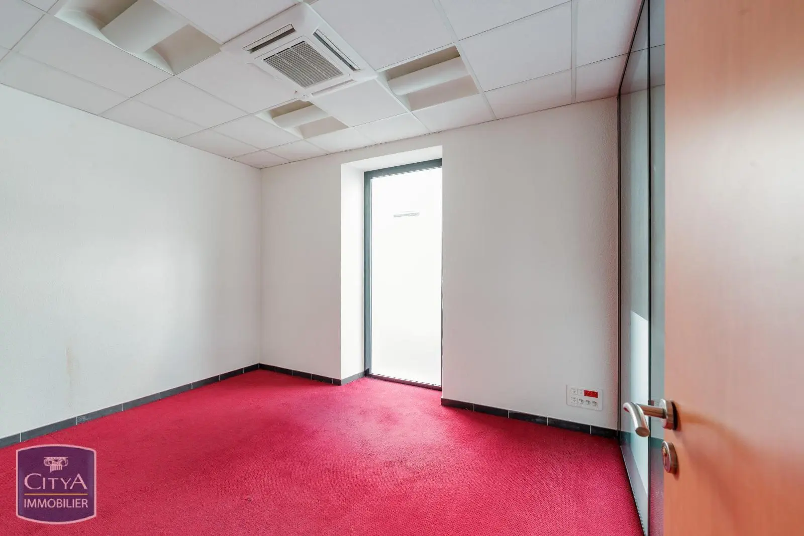 Photo 9 Local Commercial 250m²