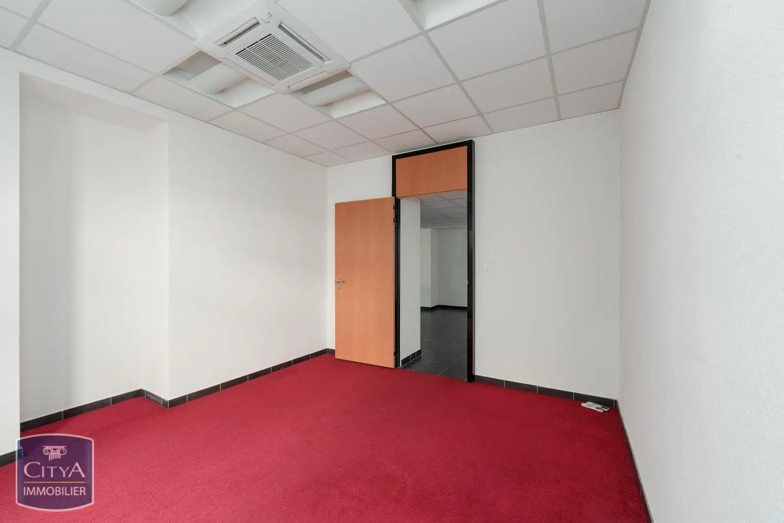 Photo 13 Local Commercial 250m²