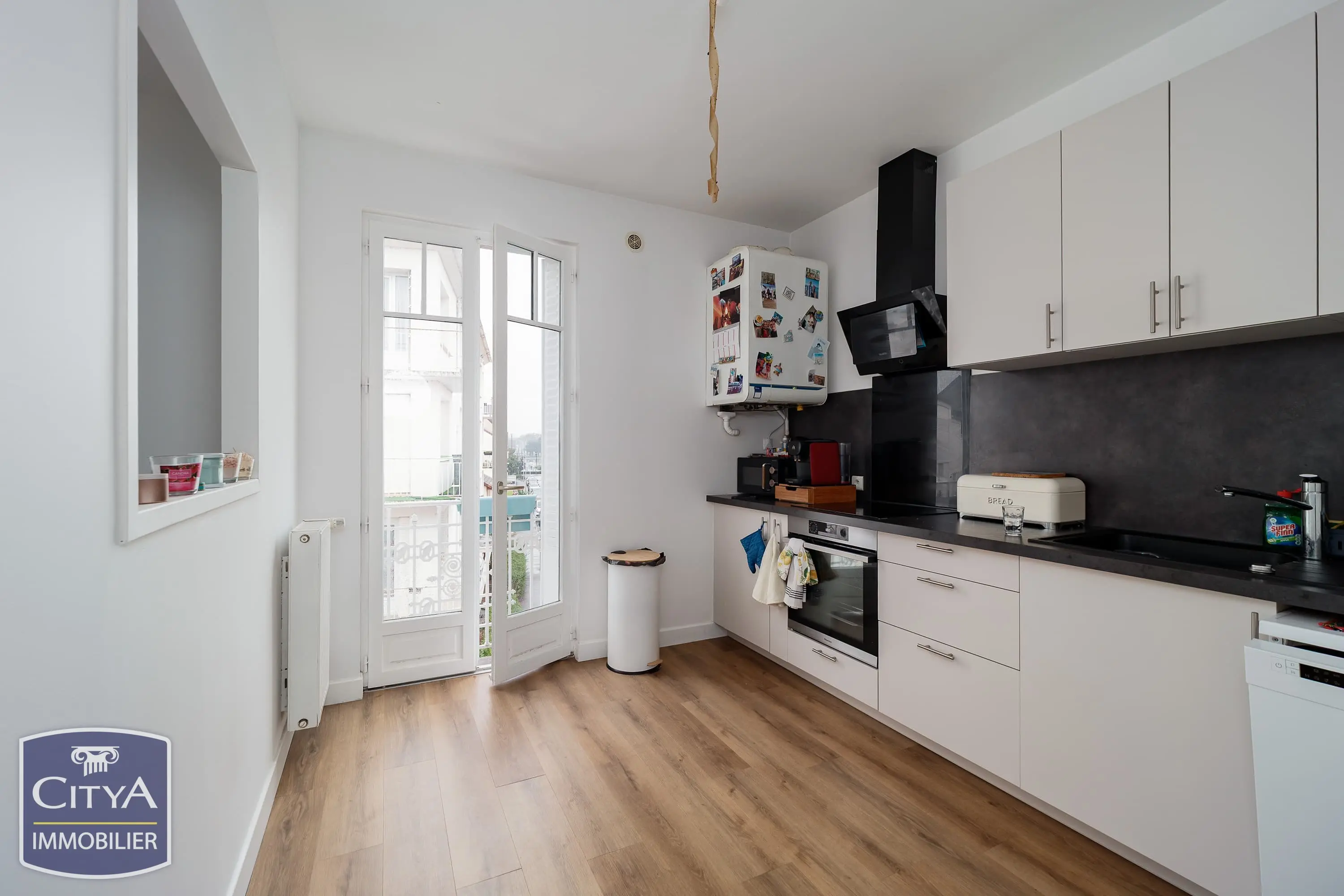 Photo 1 Immeuble 308m²