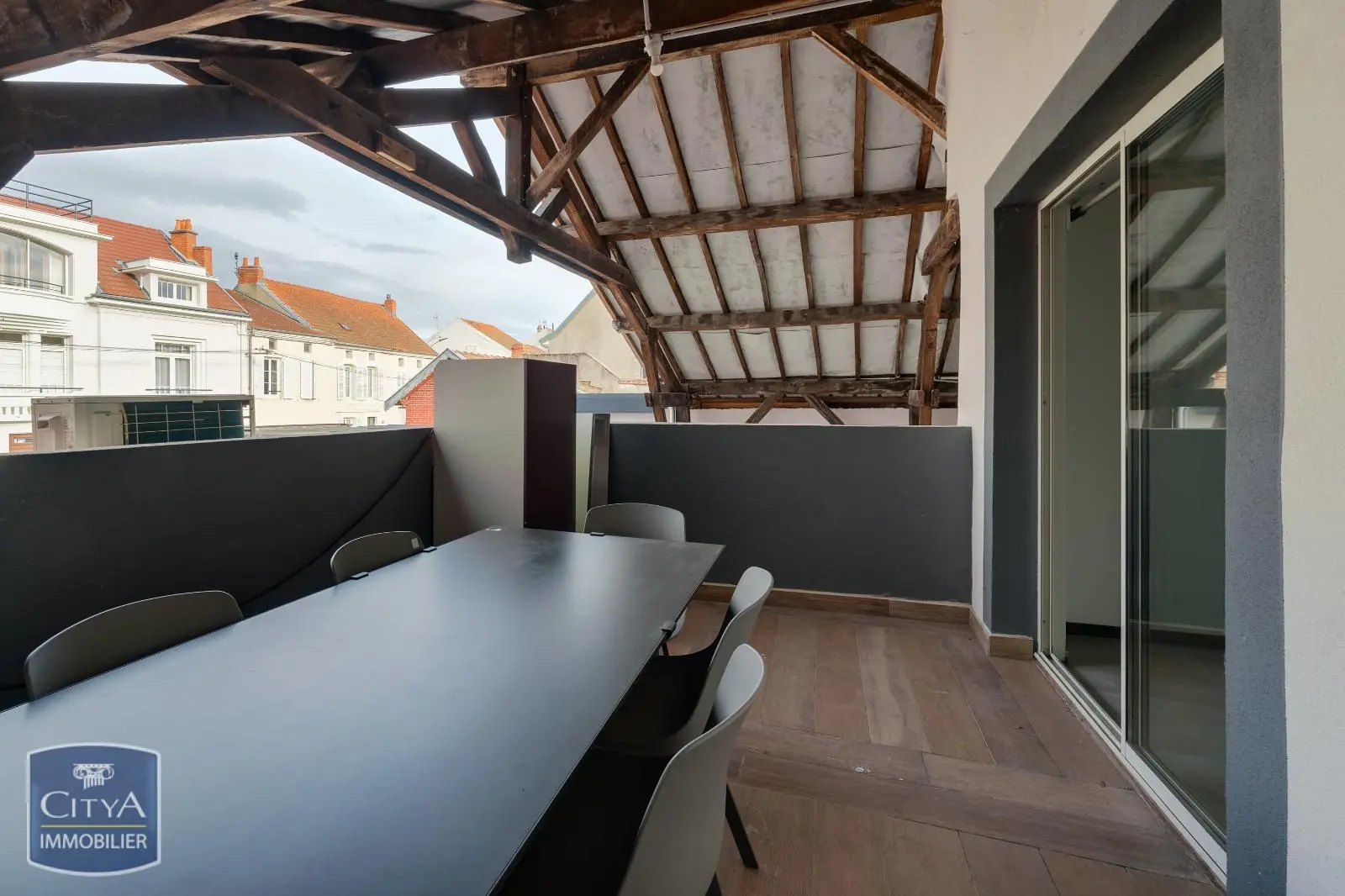 Photo 2 Immeuble 95.36m²