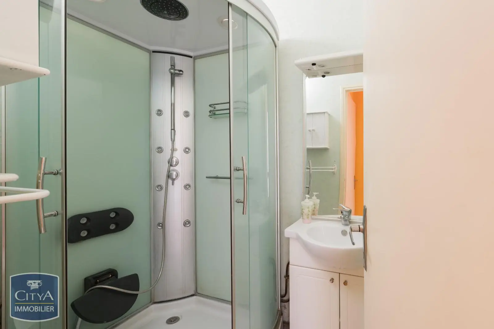 Photo 10 Immeuble 174m²