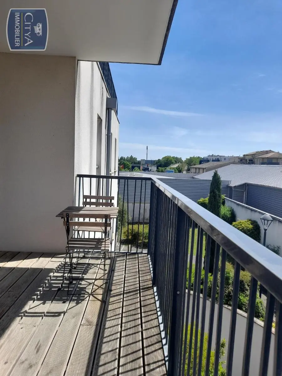 Photo 2 Appartement 1 pièce 26.93m²