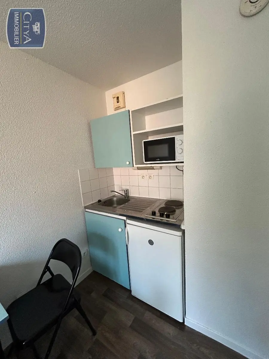 Photo 2 Appartement 1 pièce 16.43m²