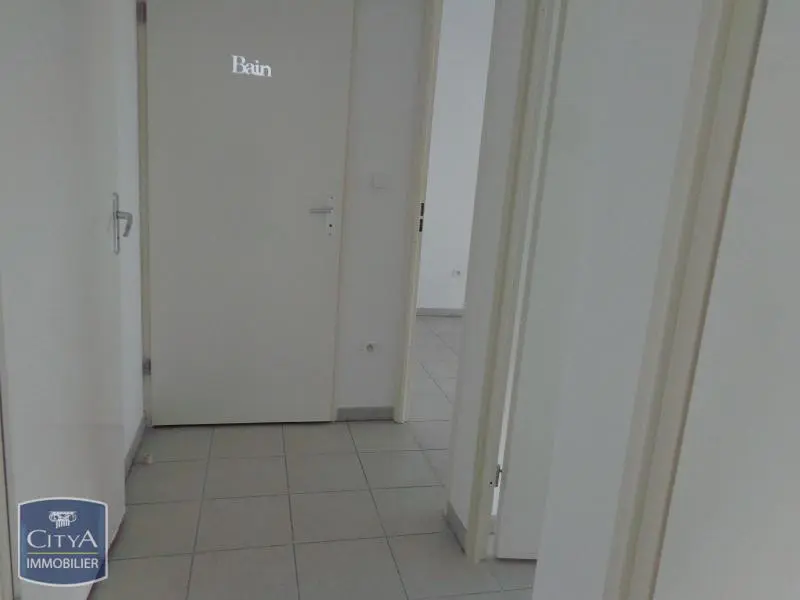 Photo 11 Appartement 3 pièces 59.77m²