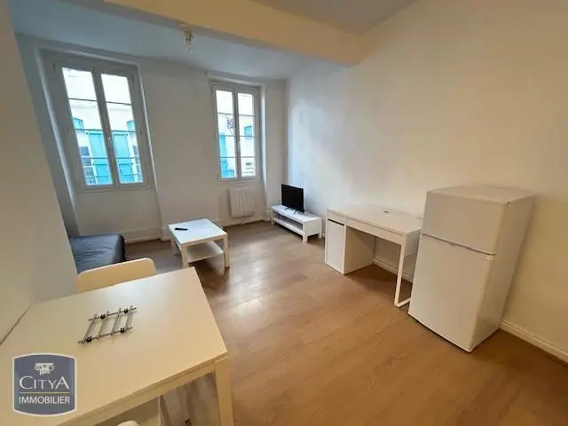 Photo 2 Appartement 1 pièce 18.88m²