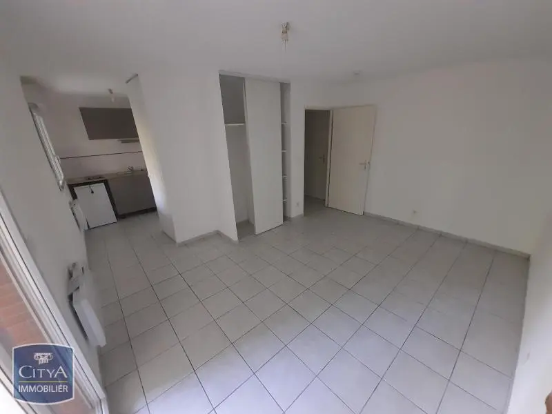 Photo 3 Appartement 1 pièce 27.95m²