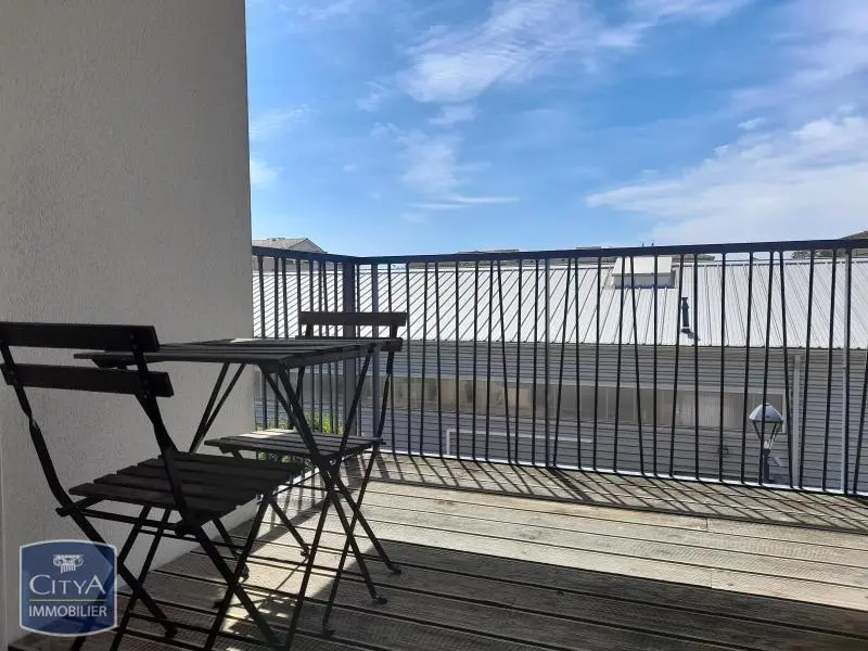 Photo 1 Appartement 1 pièce 26.93m²