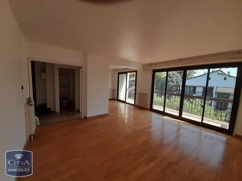 Photo 1 Appartement 3 pièces 80.1m²