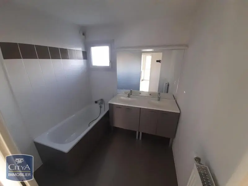 Photo 11 Appartement 4 pièces 77.19m²