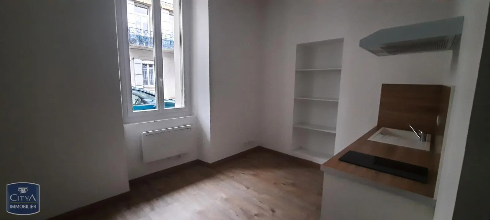 Photo 3 Appartement 1 pièce 24.75m²