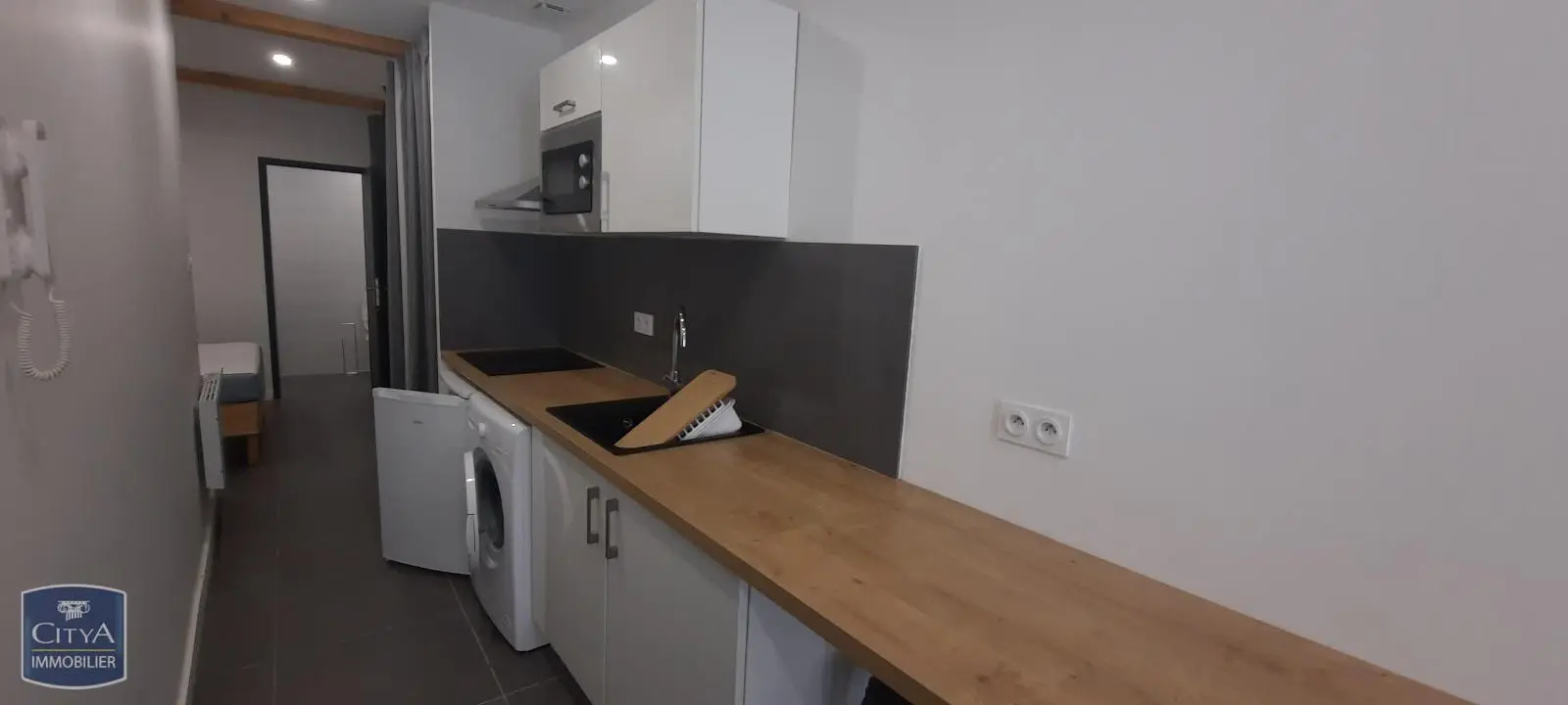 Photo 4 Appartement 1 pièce 27.87m²