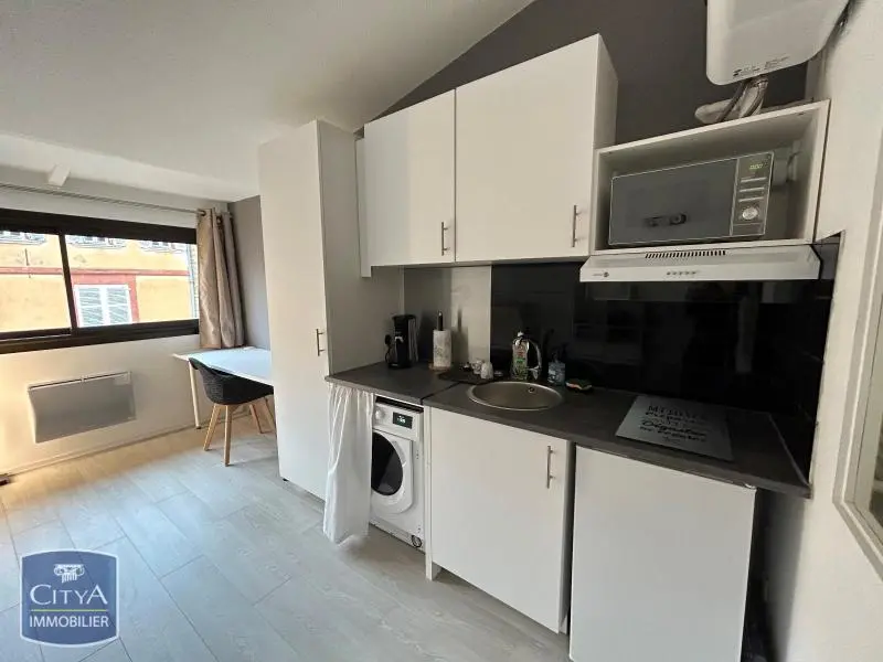 Photo 1 Appartement 1 pièce 14.49m²