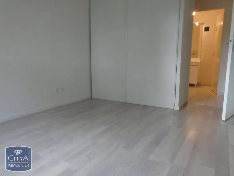 Photo 3 Appartement 2 pièces 47.77m²
