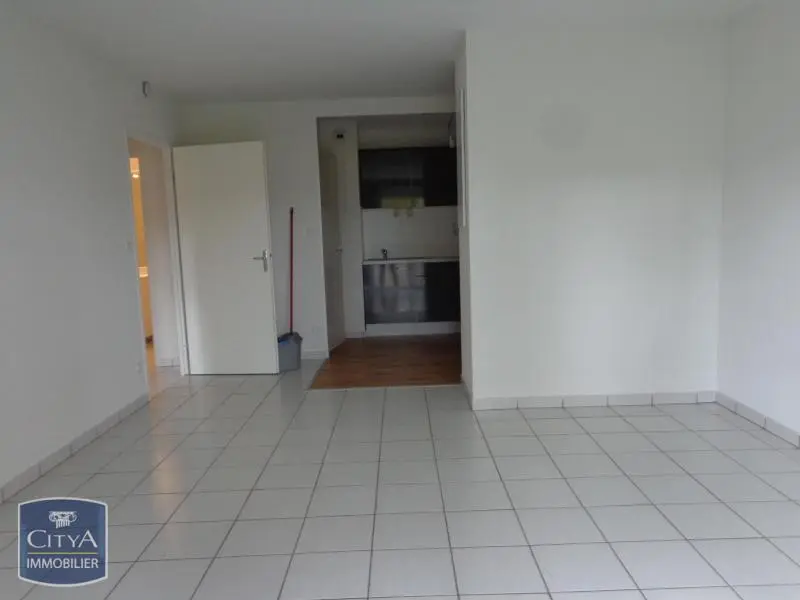 Photo 2 Appartement 2 pièces 47.77m²