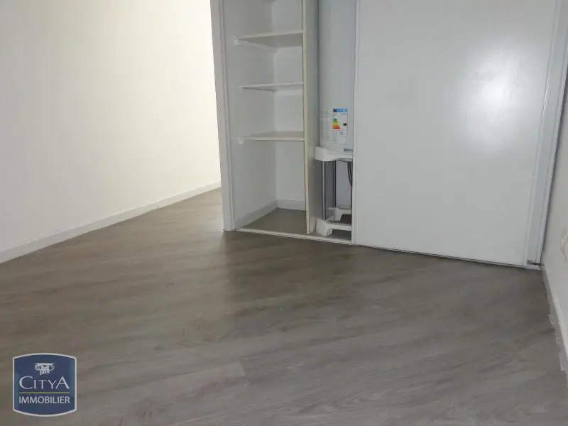 Photo 3 Appartement 1 pièce 29.92m²
