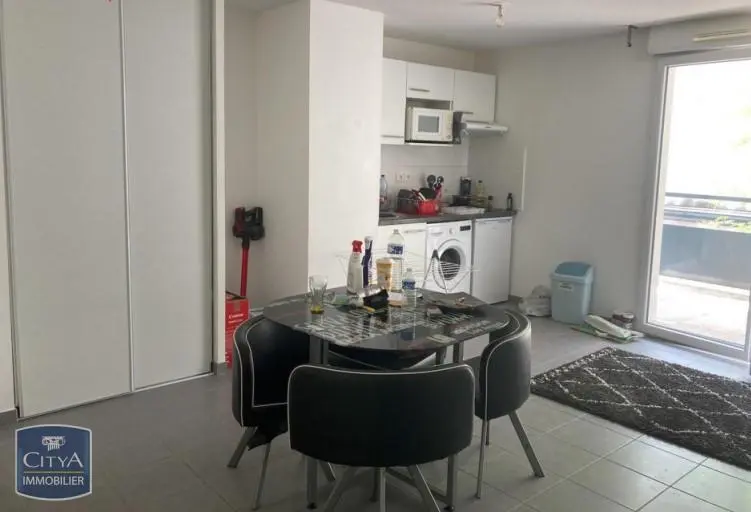 Photo 1 Appartement 1 pièce 40.39m²