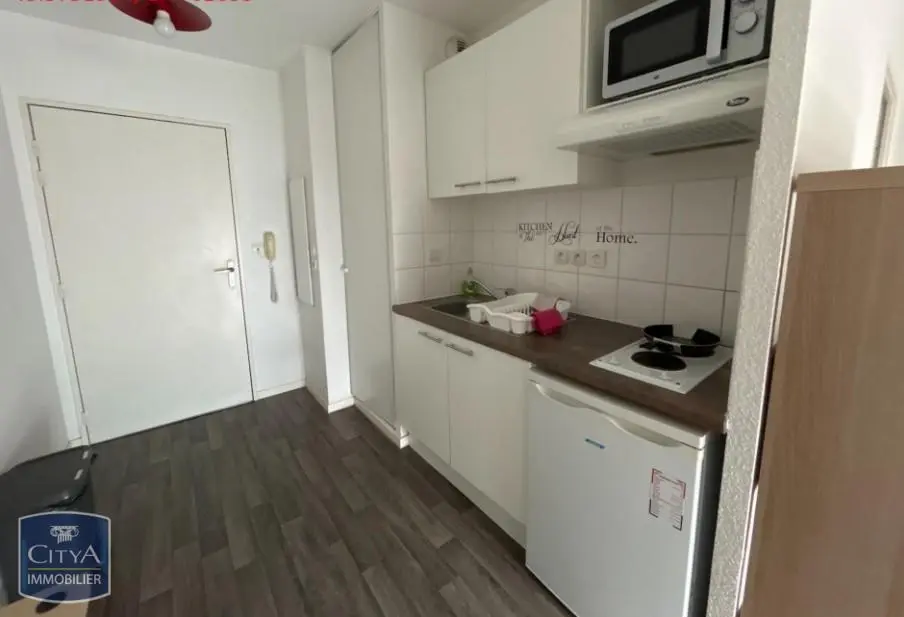 Photo 2 Appartement 1 pièce 22.3m²