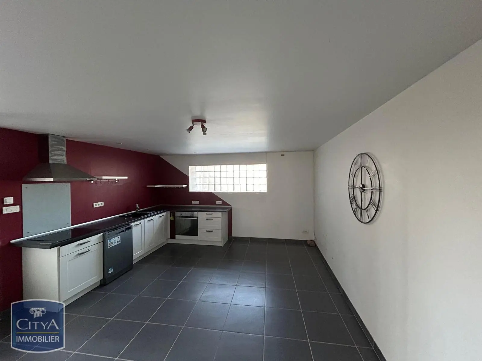 Photo 1 Maison 5 pièces 153.53m²