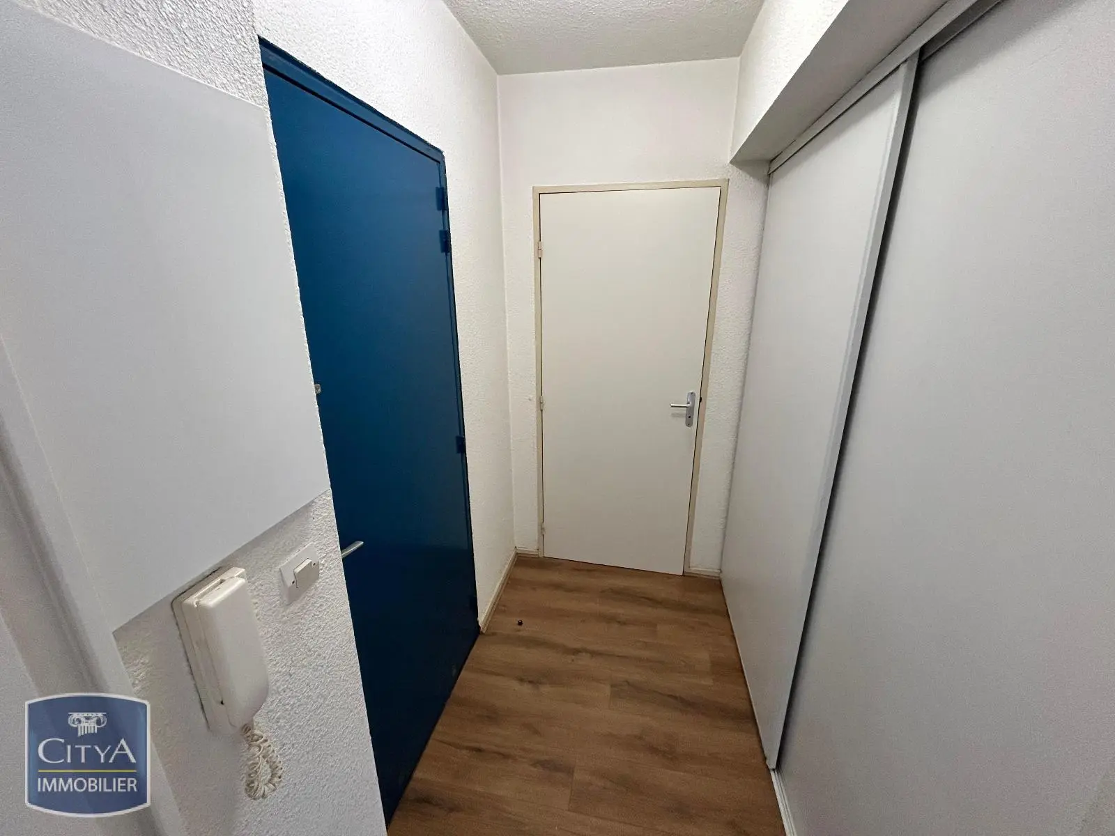 Photo 2 Appartement 1 pièce 39.42m²