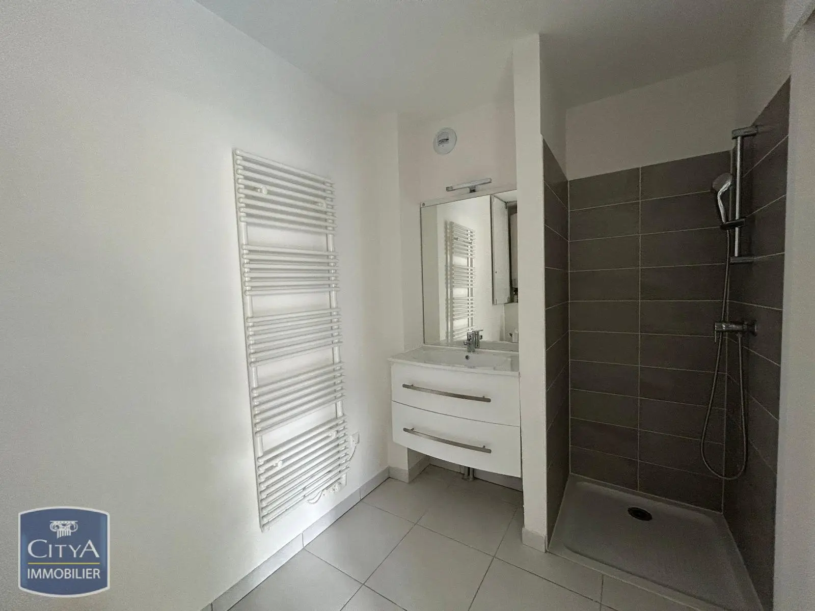 Photo 5 Appartement 1 pièce 27.95m²