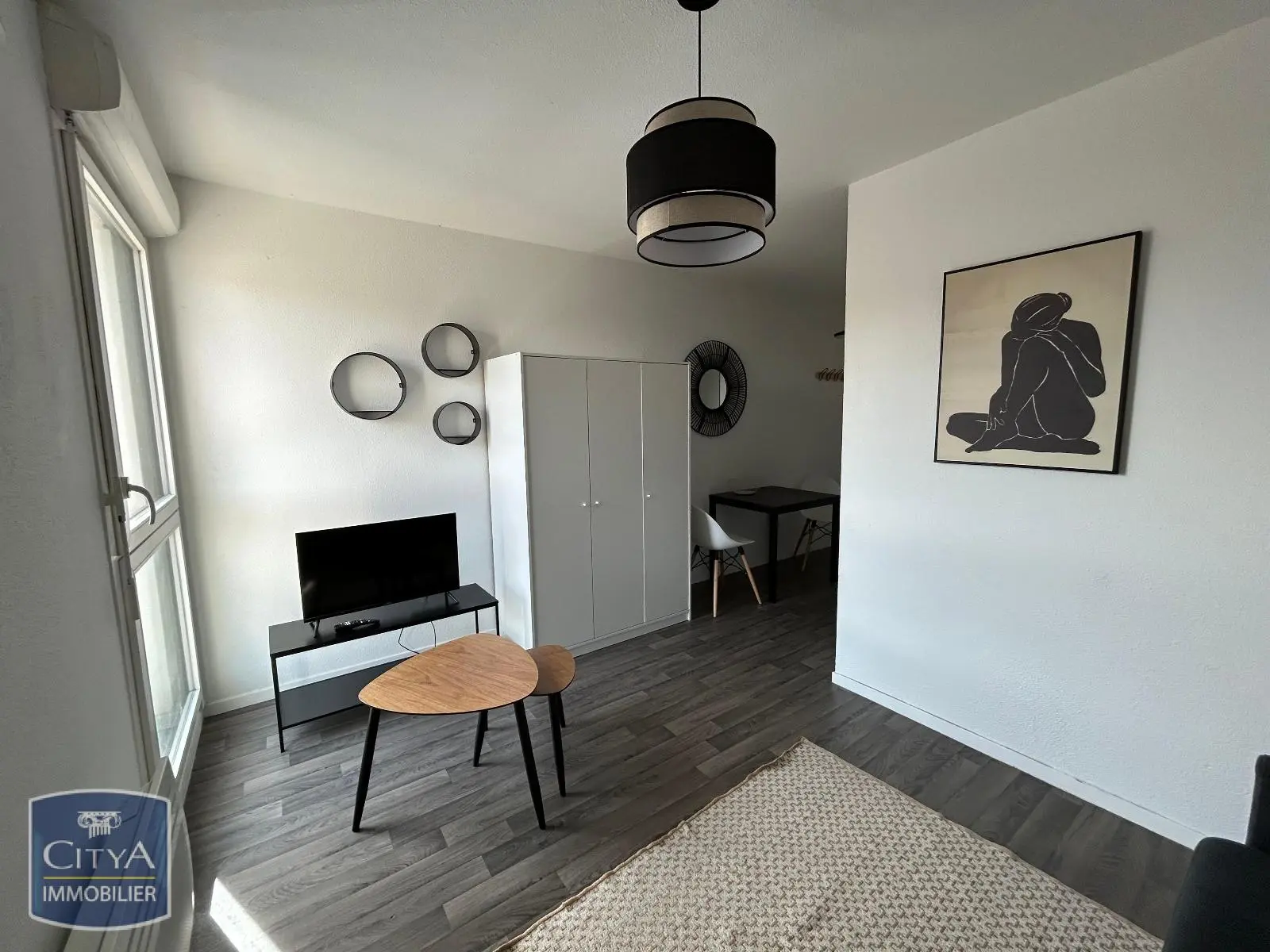 Photo 1 Appartement 1 pièce 22.28m²